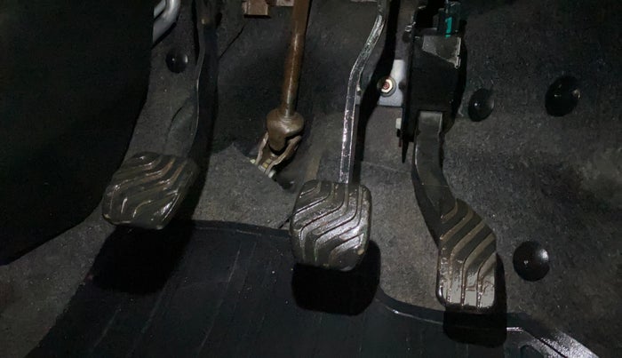 2019 Renault TRIBER RXZ, Petrol, Manual, 58,181 km, Pedals