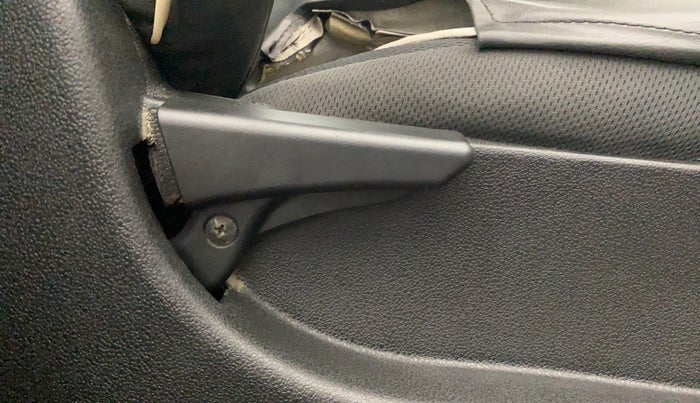 2017 Tata NEXON XT PETROL, Petrol, Manual, 21,544 km, Driver Side Adjustment Panel