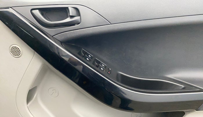 2017 Tata NEXON XT PETROL, Petrol, Manual, 21,544 km, Driver Side Door Panels Control