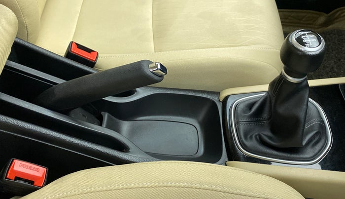 2021 Honda City V MT PETROL, Petrol, Manual, 32,727 km, Gear Lever