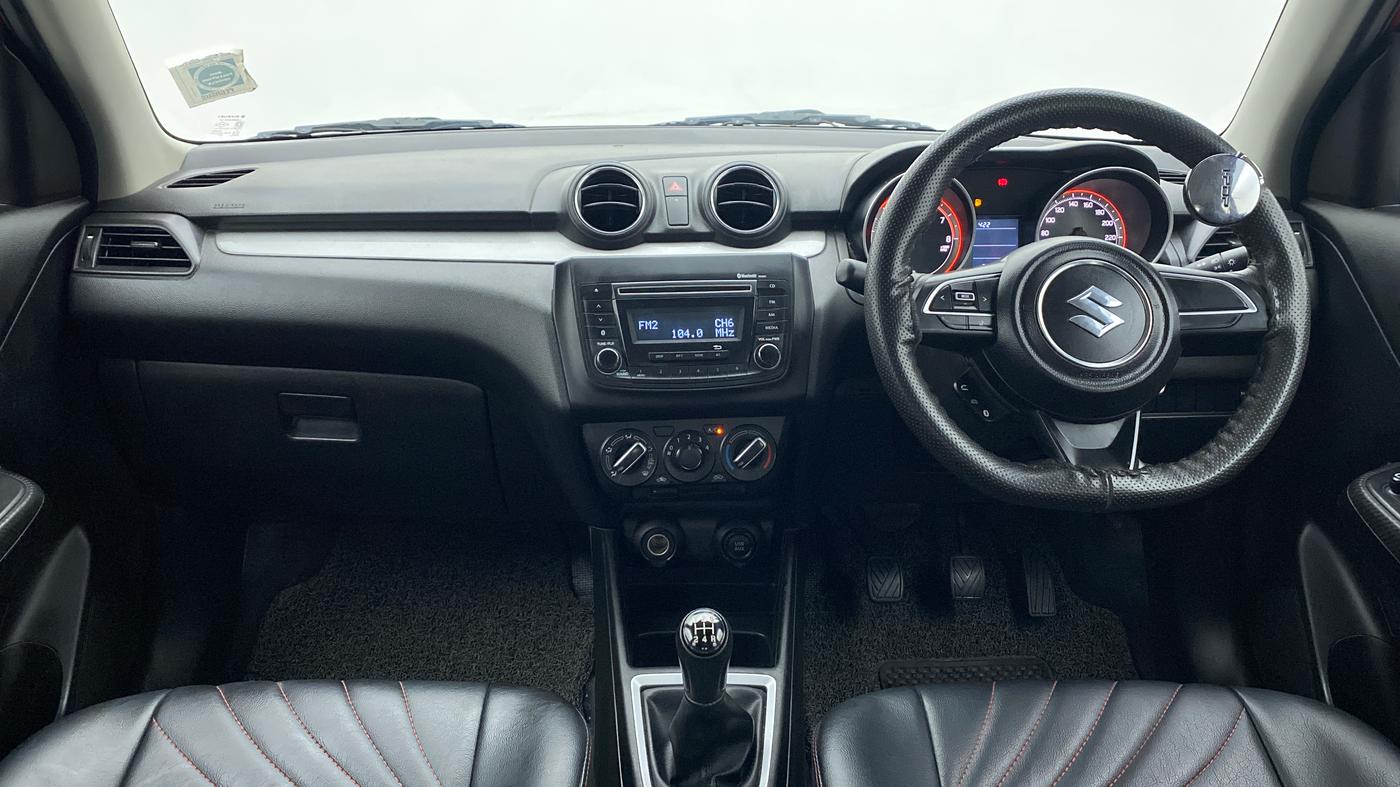 2020 Maruti Swift VXI, Petrol, Manual, 29,136 km, Dashboard