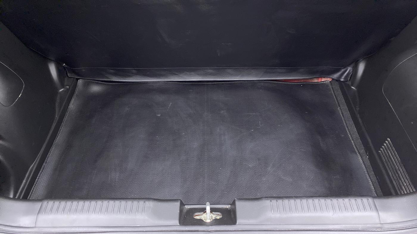 2020 Maruti Swift VXI, Petrol, Manual, 29,136 km, Boot Inside