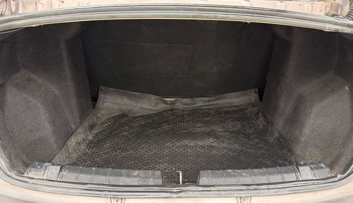 2017 Tata TIGOR XZ PETROL, Petrol, Manual, 55,484 km, Boot Inside