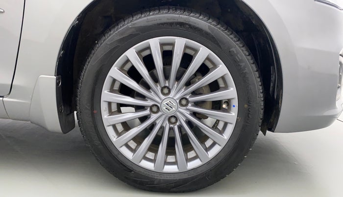 2018 Maruti Ciaz ALPHA 1.4 VVT AMT, Petrol, Automatic, 46,984 km, Right Front Wheel
