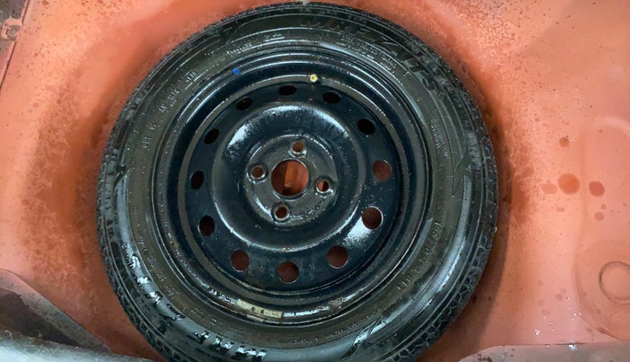 2014 Maruti Swift VXI, Petrol, Manual, 1,44,858 km, Spare Tyre