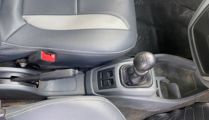 2013 Maruti Alto 800 VXI, Petrol, Manual, 32,935 km, Gear Lever