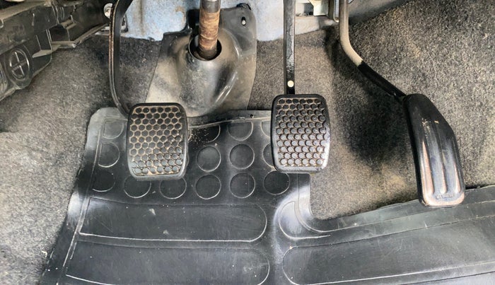 2013 Maruti Alto 800 VXI, Petrol, Manual, 32,935 km, Pedals