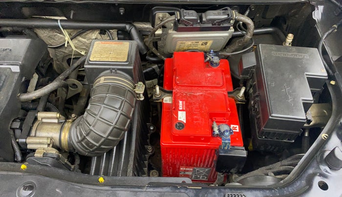 2016 Mahindra Kuv100 K8 6 STR, Petrol, Manual, 38,720 km, Engine View - Left