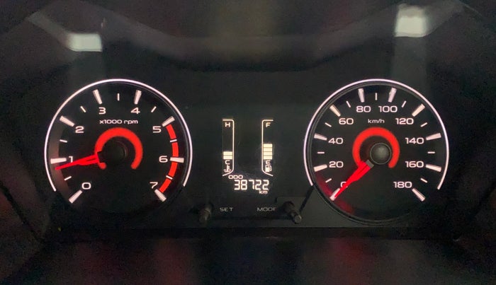 2016 Mahindra Kuv100 K8 6 STR, Petrol, Manual, 38,720 km, Odometer Image