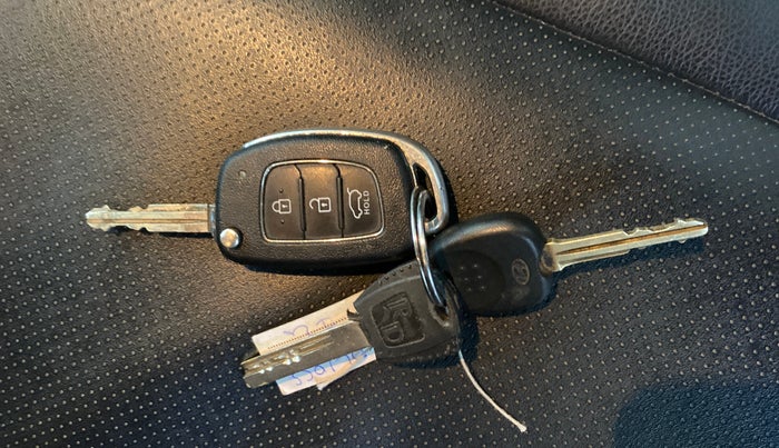 2015 Hyundai Elite i20 MAGNA 1.2, Petrol, Manual, 27,549 km, Key Close Up