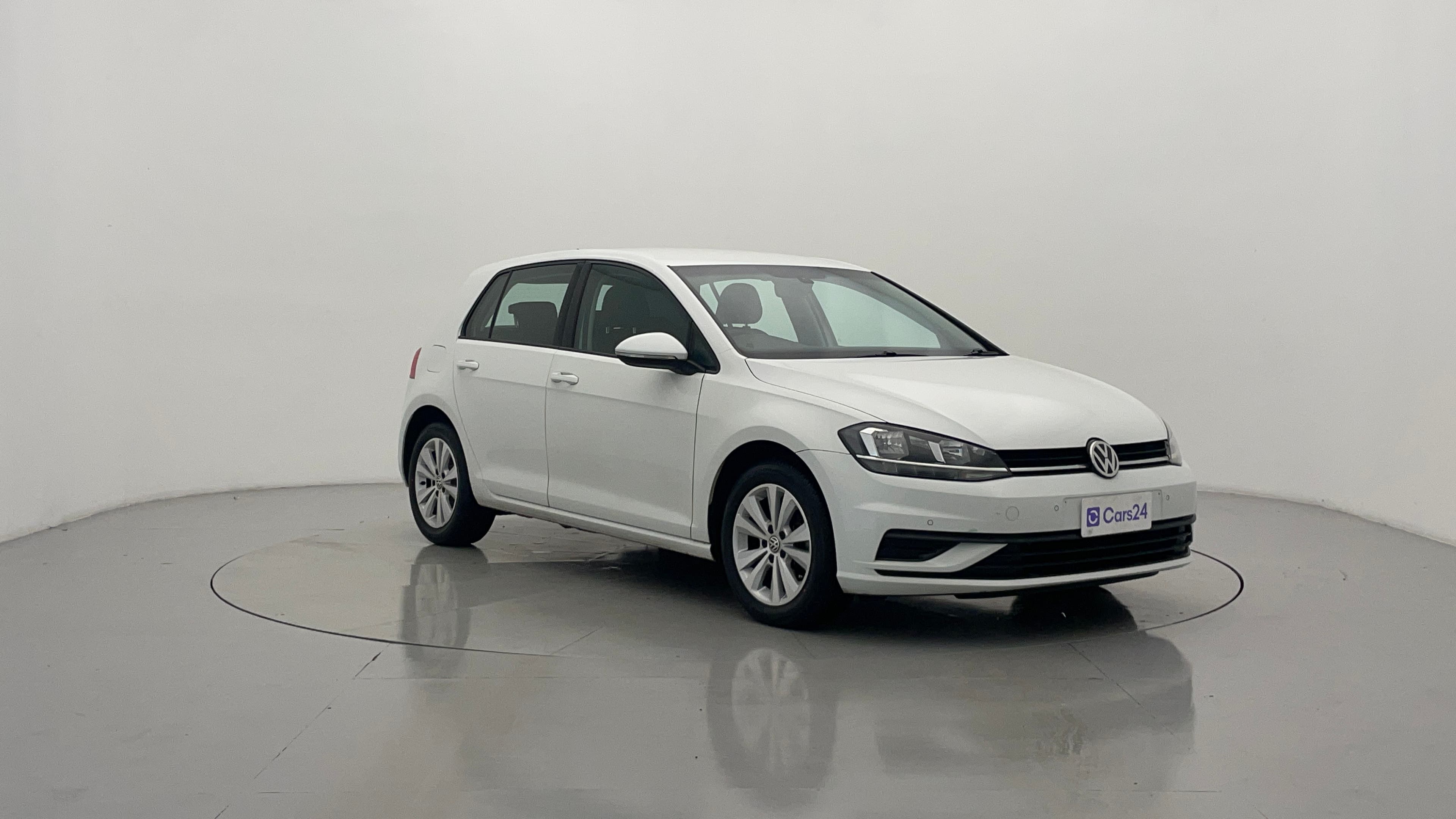 Volkswagen Golf image