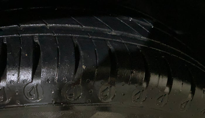 2024 Tata Tiago XM PETROL, Petrol, Manual, 8,717 km, Right Front Tyre Tread