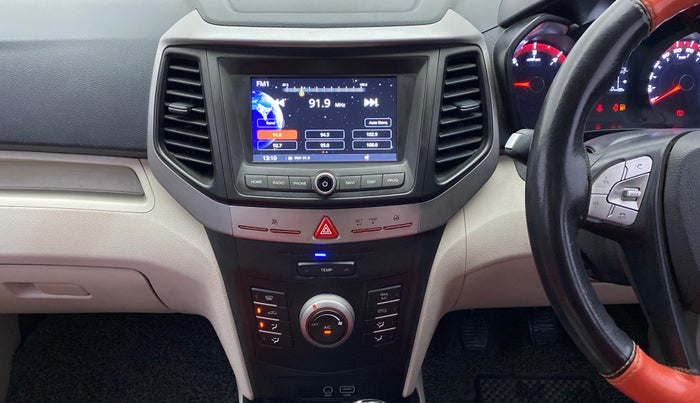 2019 Mahindra XUV300 W6 1.5 DIESEL, Diesel, Manual, 54,443 km, Air Conditioner