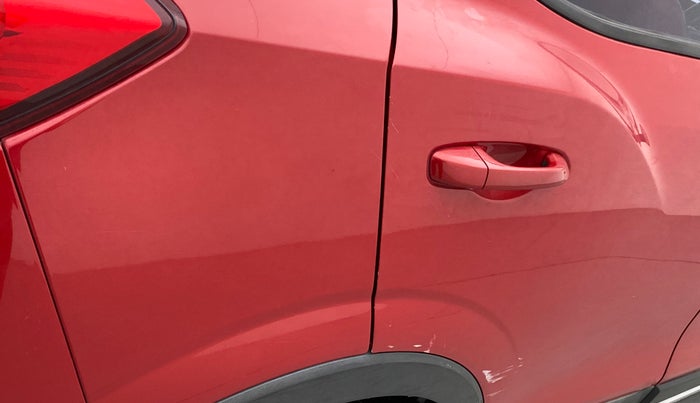 2019 Mahindra XUV300 W6 1.5 DIESEL, Diesel, Manual, 54,443 km, Right quarter panel - Minor scratches
