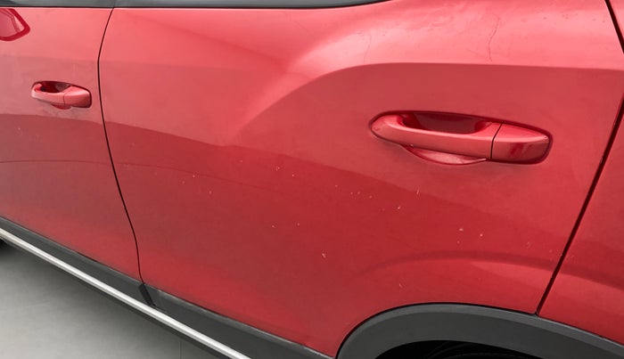 2019 Mahindra XUV300 W6 1.5 DIESEL, Diesel, Manual, 54,443 km, Rear left door - Minor scratches