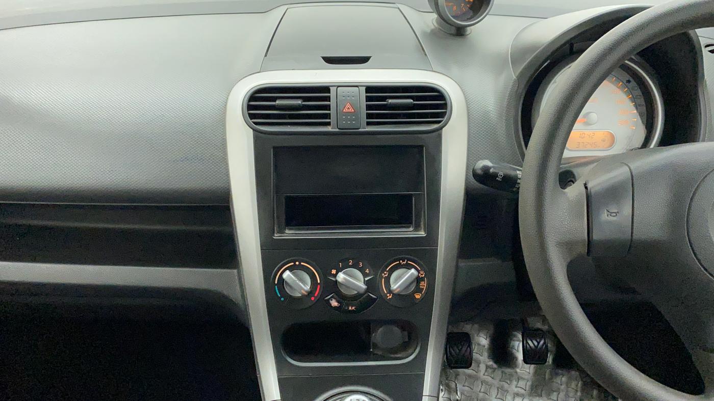 2011 Maruti Ritz VXI, Petrol, Manual, 37,300 km, Air Conditioner