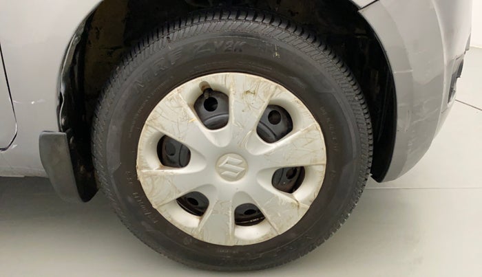 2011 Maruti Ritz VXI, Petrol, Manual, 37,300 km, Right Front Wheel
