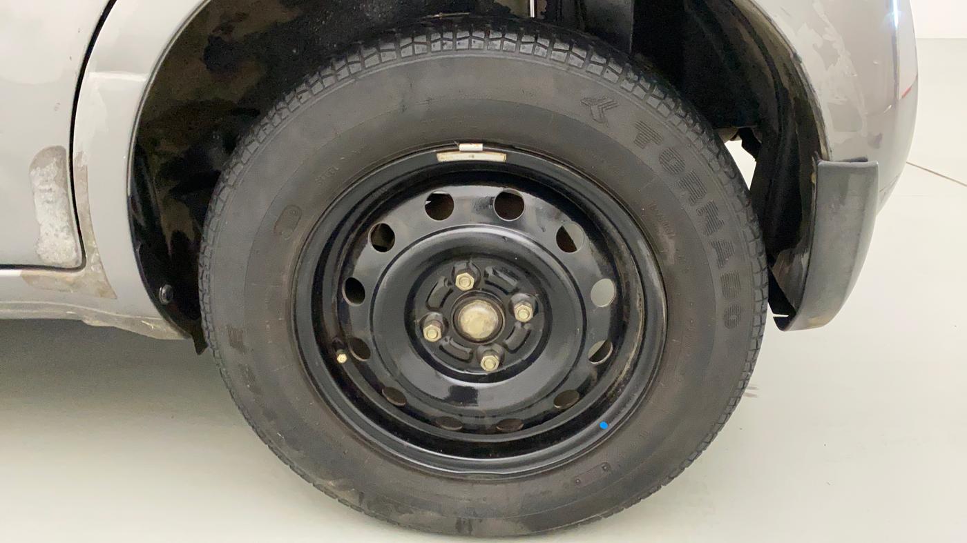 2011 Maruti Ritz VXI, Petrol, Manual, 37,300 km, Left Rear Wheel