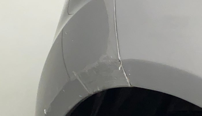 2011 Maruti Ritz VXI, Petrol, Manual, 37,300 km, Front bumper - Minor scratches