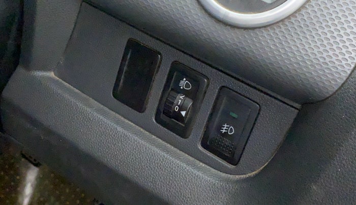2011 Maruti Ritz VXI, Petrol, Manual, 37,300 km, Dashboard - Headlight height adjustment not working