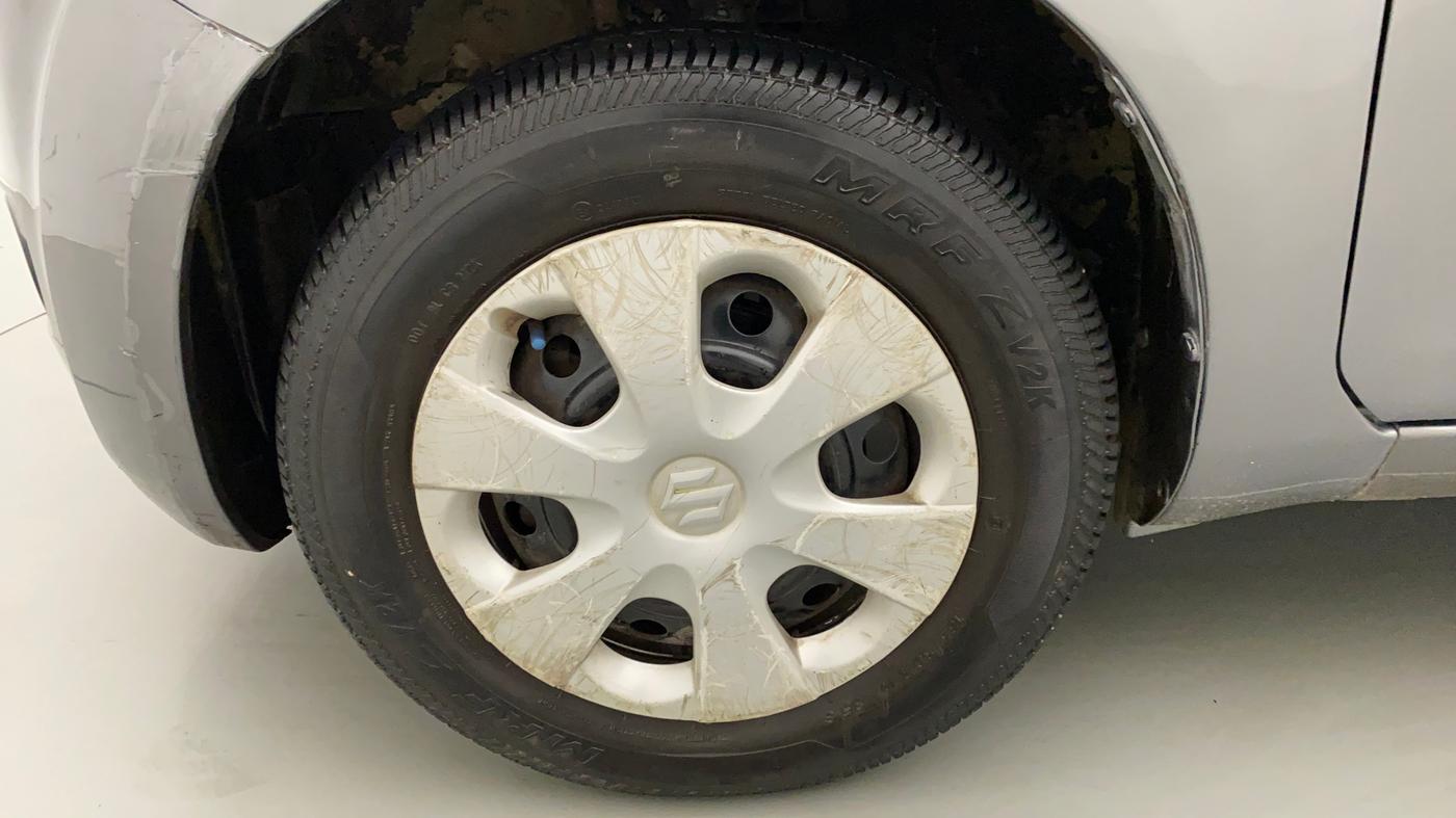 2011 Maruti Ritz VXI, Petrol, Manual, 37,300 km, Left Front Wheel
