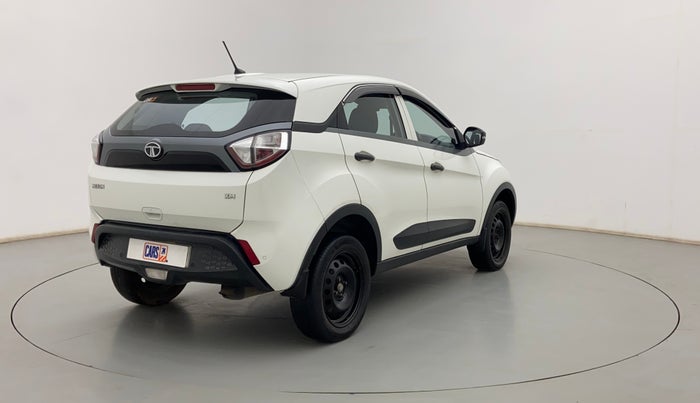 2018 Tata NEXON XM PETROL, Petrol, Manual, 1,06,102 km, Right Back Diagonal