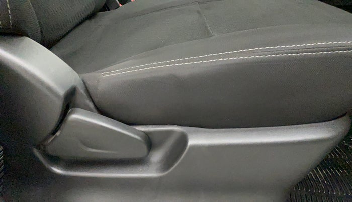 2018 Datsun Redi Go S 1.0 AMT, Petrol, Automatic, 22,806 km, Driver Side Adjustment Panel