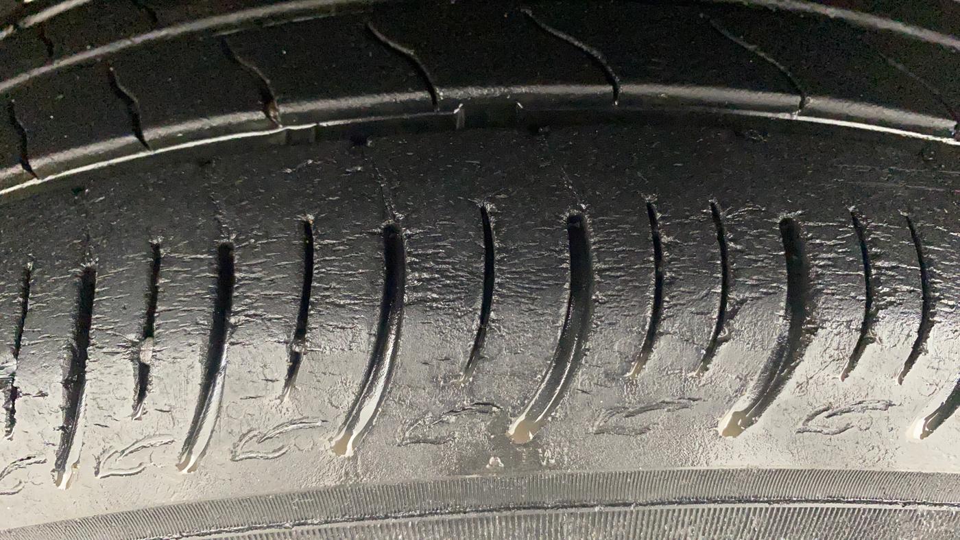 2021 Maruti Baleno SIGMA PETROL 1.2, Petrol, Manual, 27,307 km, Left Front Tyre Tread