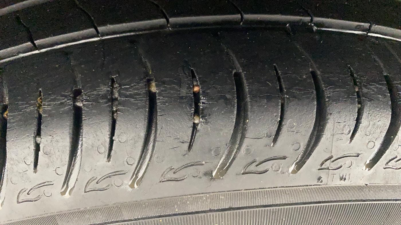 2021 Maruti Baleno SIGMA PETROL 1.2, Petrol, Manual, 27,307 km, Right Rear Tyre Tread