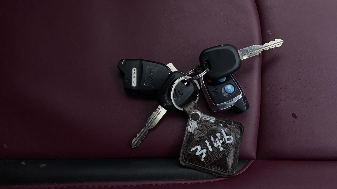 2021 Maruti Baleno SIGMA PETROL 1.2, Petrol, Manual, 27,307 km, Key Close Up