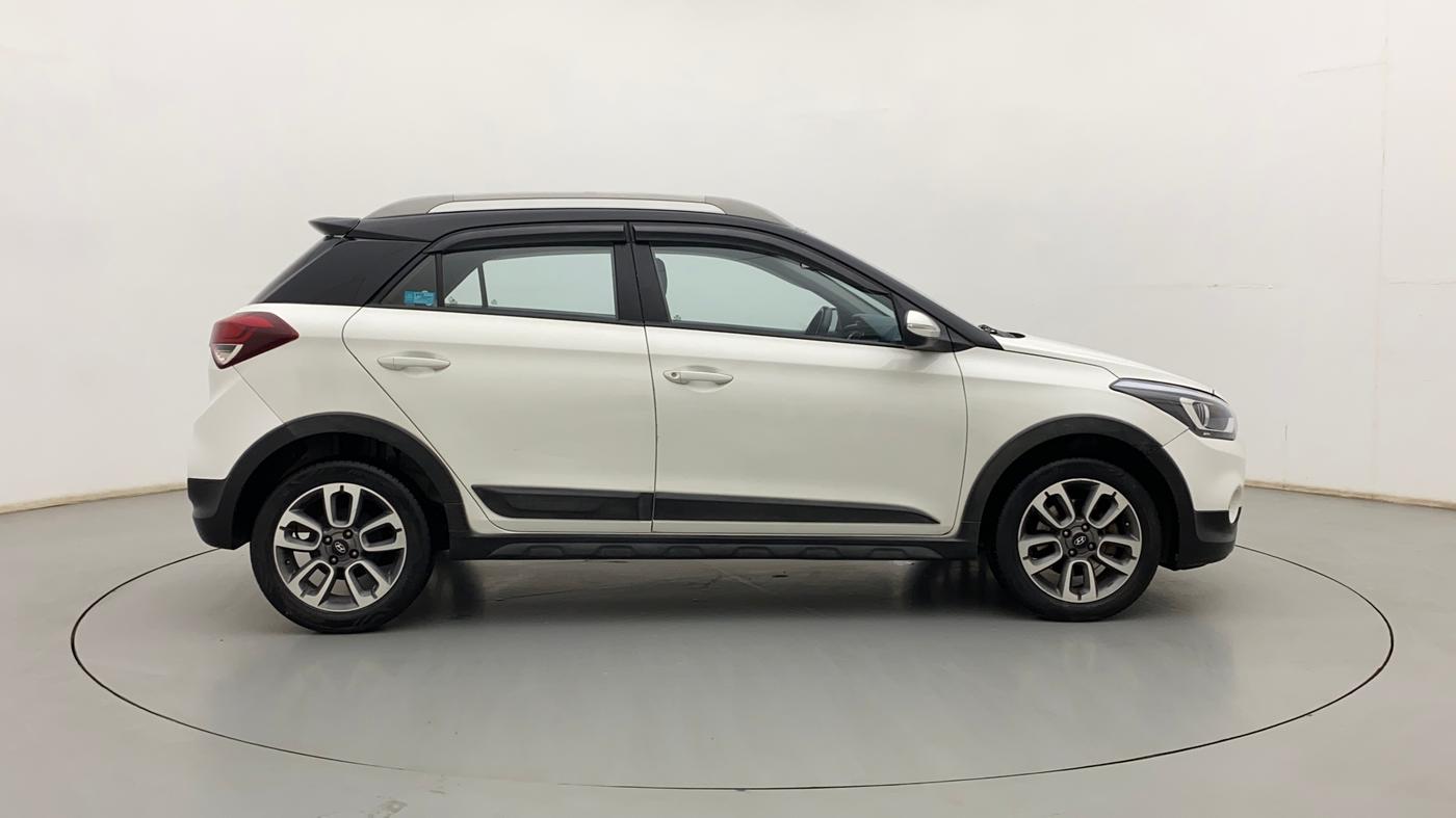 2015 Hyundai i20 Active 1.2 S, Petrol, Manual, 71,368 km, Right Side View