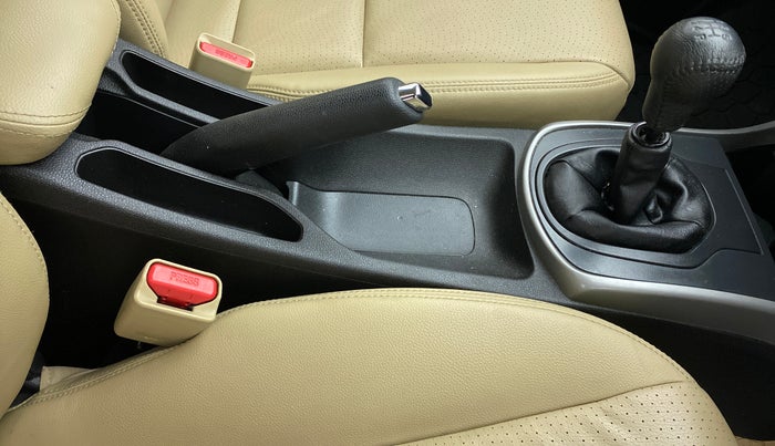 2018 Honda City VX MT PETROL, Petrol, Manual, 72,363 km, Gear Lever