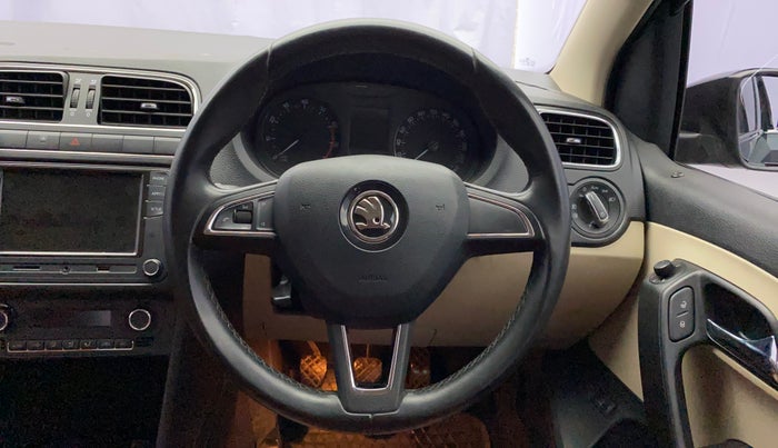 2019 Skoda Rapid STYLE 1.6 MPI, Petrol, Manual, 65,949 km, Steering Wheel Close Up