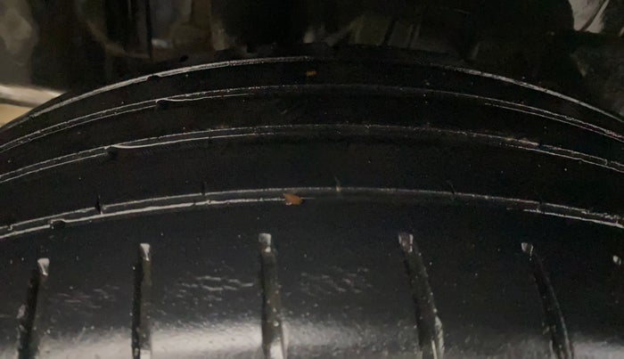 2020 Maruti Swift ZXI PLUS, Petrol, Manual, 42,852 km, Right Rear Tyre Tread