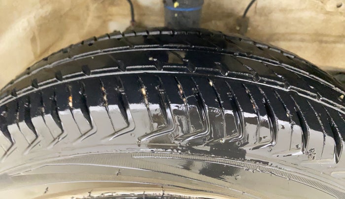 2024 Maruti Alto K10 VXI, Petrol, Manual, 25,800 km, Right Front Tyre Tread