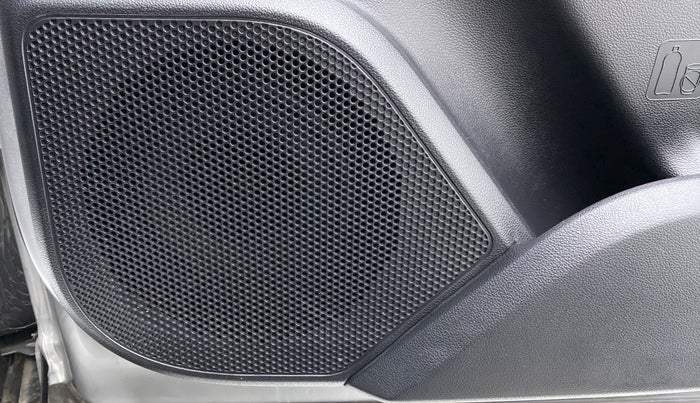 2022 Mahindra SCORPIO-N Z8 L DIESEL AT 2WD 6 STR, Diesel, Automatic, 11,104 km, Speaker