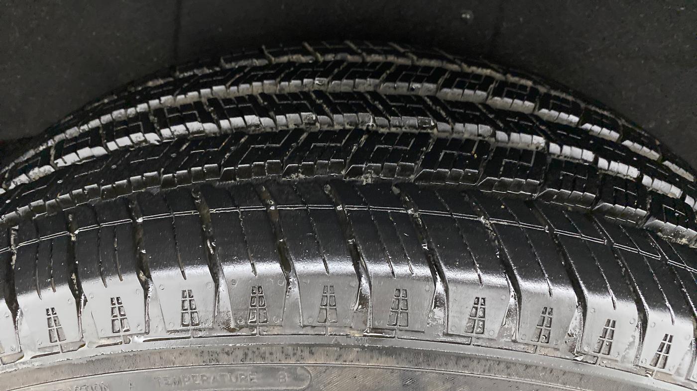 2022 Mahindra SCORPIO-N Z8 L DIESEL AT 2WD 6 STR, Diesel, Automatic, 11,104 km, Right Rear Tyre Tread