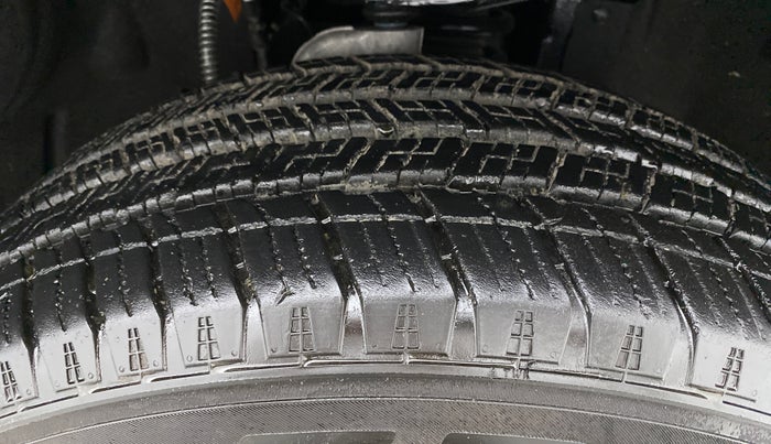 2022 Mahindra SCORPIO-N Z8 L DIESEL AT 2WD 6 STR, Diesel, Automatic, 11,104 km, Right Front Tyre Tread