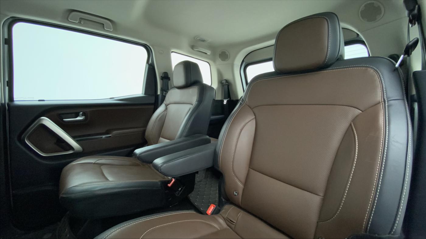 2022 Mahindra SCORPIO-N Z8 L DIESEL AT 2WD 6 STR, Diesel, Automatic, 11,104 km, Right Side Rear Door Cabin