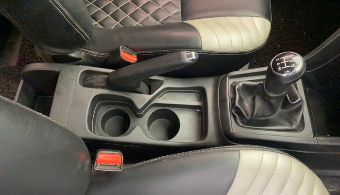 2022 Toyota URBAN CRUISER HIGH GRADE MT, Petrol, Manual, 57,113 km, Gear Lever