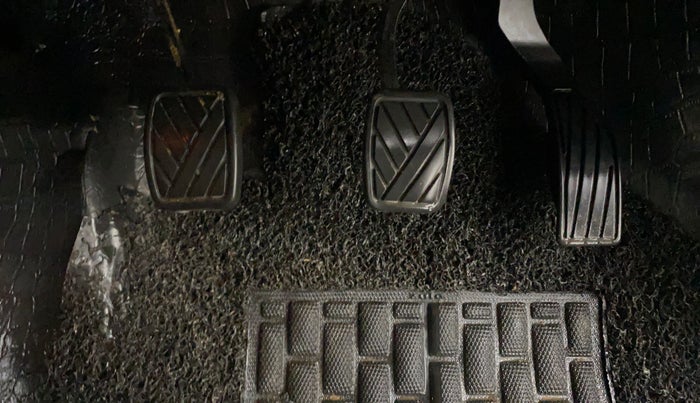 2022 Toyota URBAN CRUISER HIGH GRADE MT, Petrol, Manual, 57,113 km, Pedals