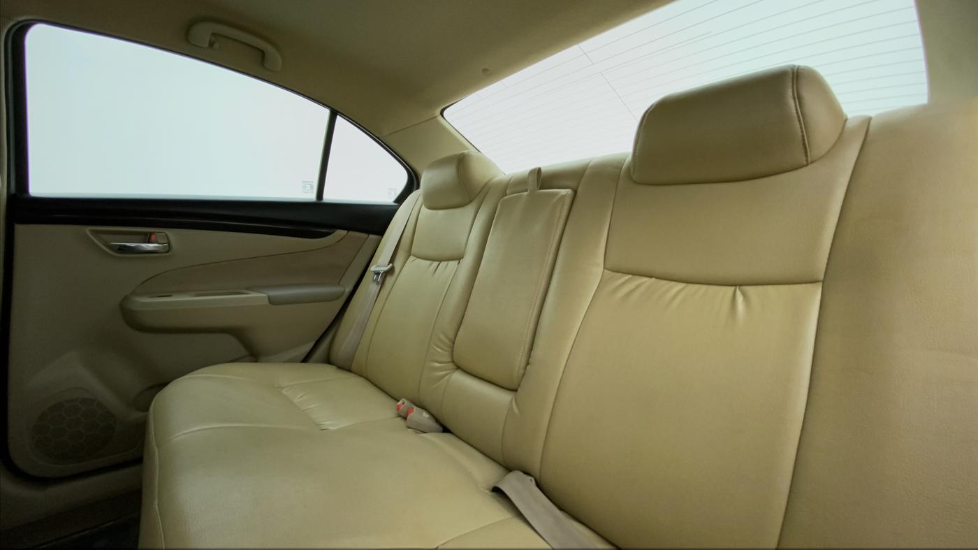 2016 Maruti Ciaz VXI PLUS, Petrol, Manual, 48,439 km, Right Side Rear Door Cabin