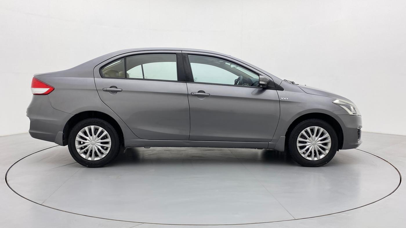 2016 Maruti Ciaz VXI PLUS, Petrol, Manual, 48,439 km, Right Side View