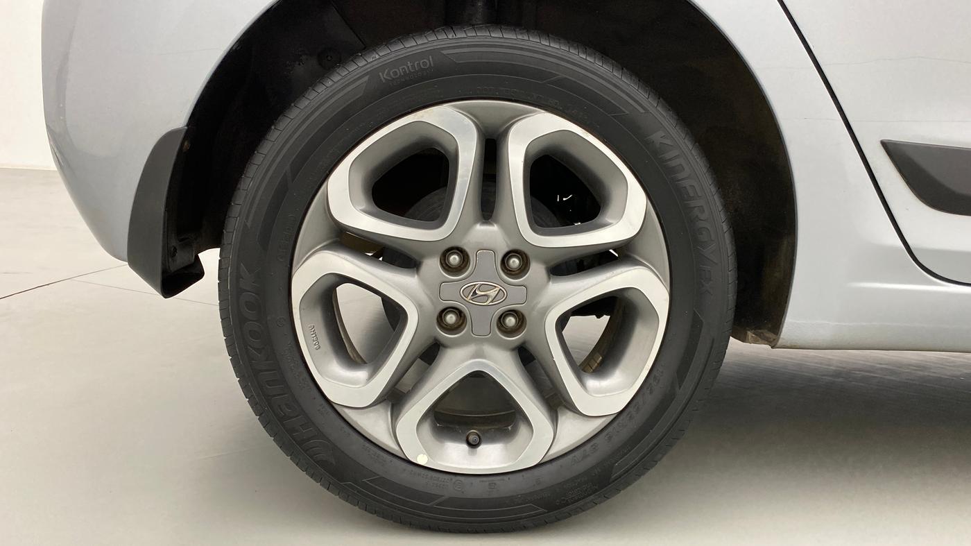 2019 Hyundai Elite i20 ASTA 1.2 (O), Petrol, Manual, 26,633 km, Right Rear Wheel