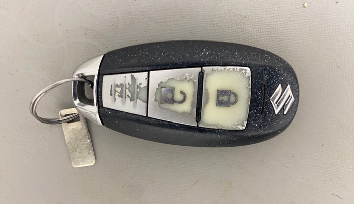 2017 Maruti S Cross ALPHA 1.3, Diesel, Manual, 87,011 km, Key Close Up