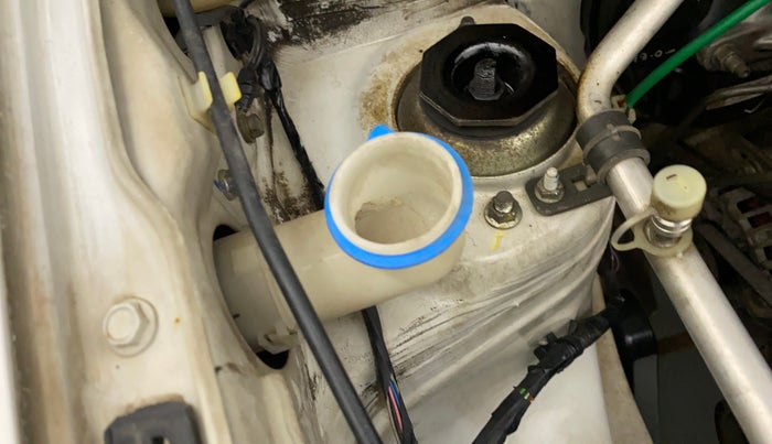 2016 Maruti Alto 800 LXI, Petrol, Manual, 34,996 km, Front windshield - Wiper bottle cap missing