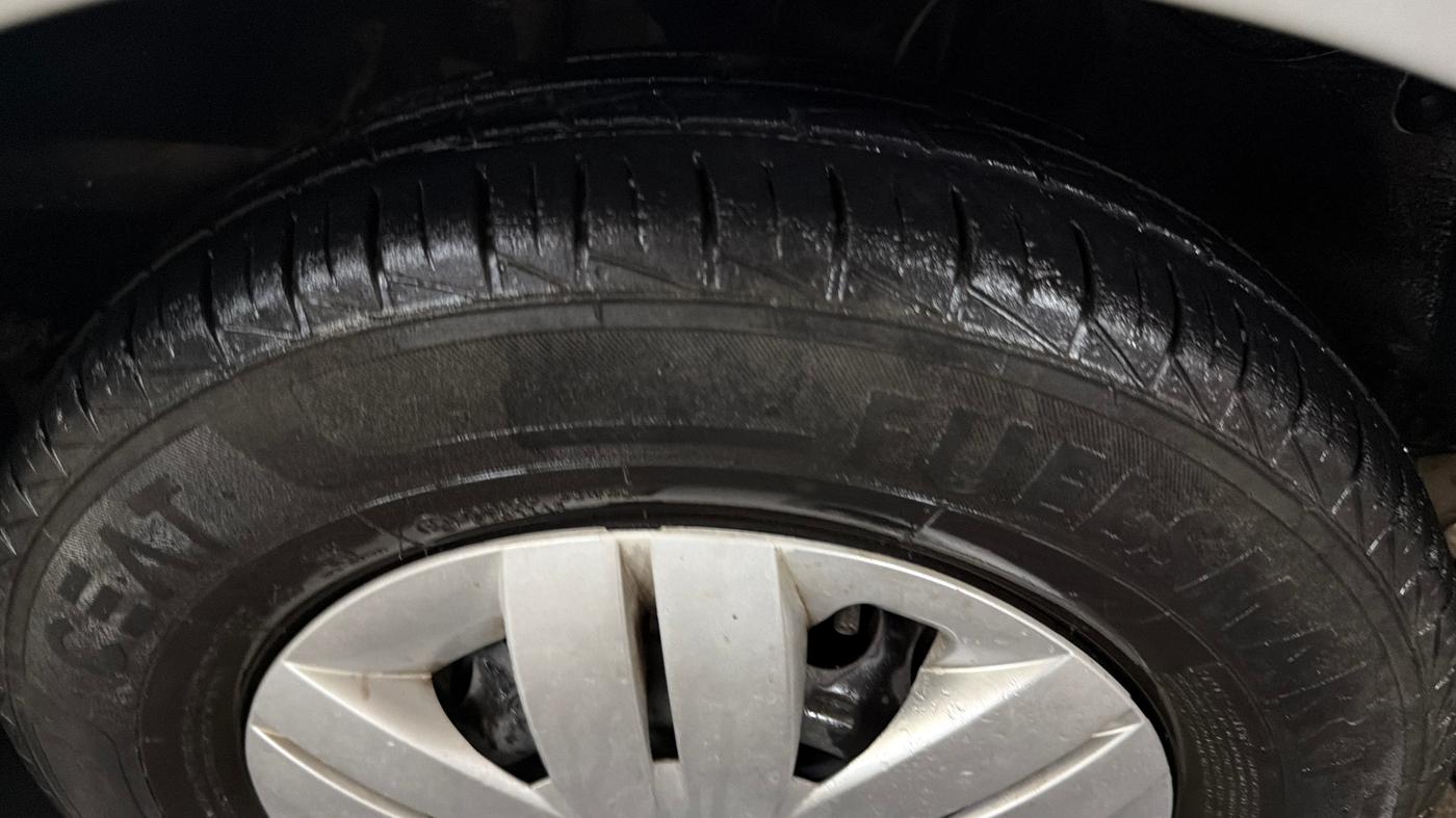 2021 Maruti Alto LXI, Petrol, Manual, 48,859 km, Right Front Tyre Tread