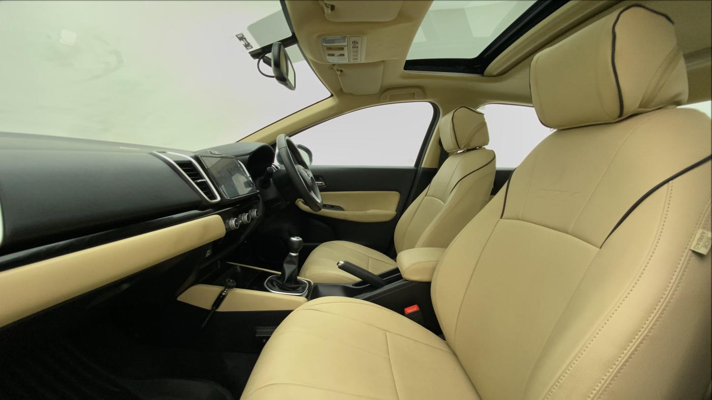2022 Honda City 1.5L I-VTEC VX, Petrol, Manual, 4,530 km, Right Side Front Door Cabin