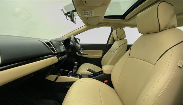 2022 Honda City 1.5L I-VTEC VX, Petrol, Manual, 4,530 km, Right Side Front Door Cabin