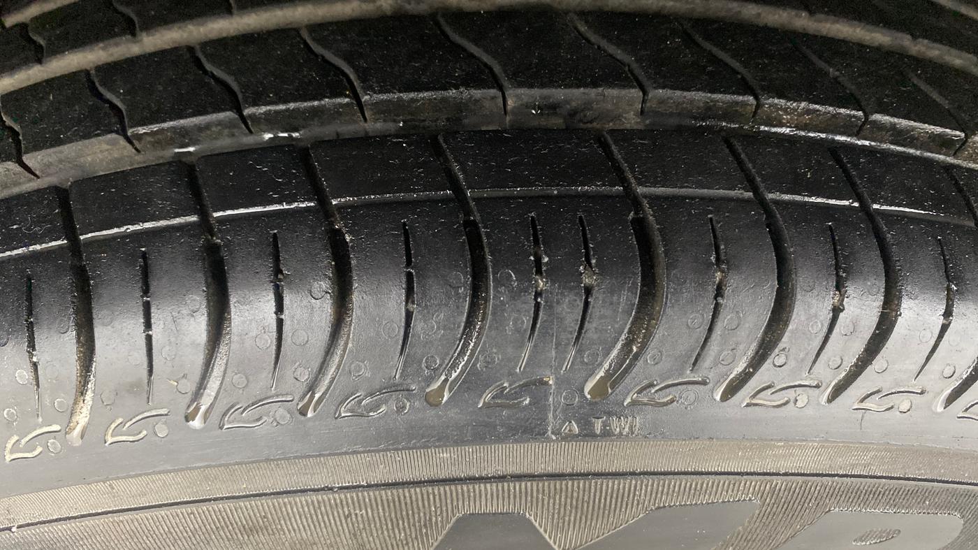 2015 Nissan Micra Active XV, Petrol, Manual, 91,978 km, Left Front Tyre Tread